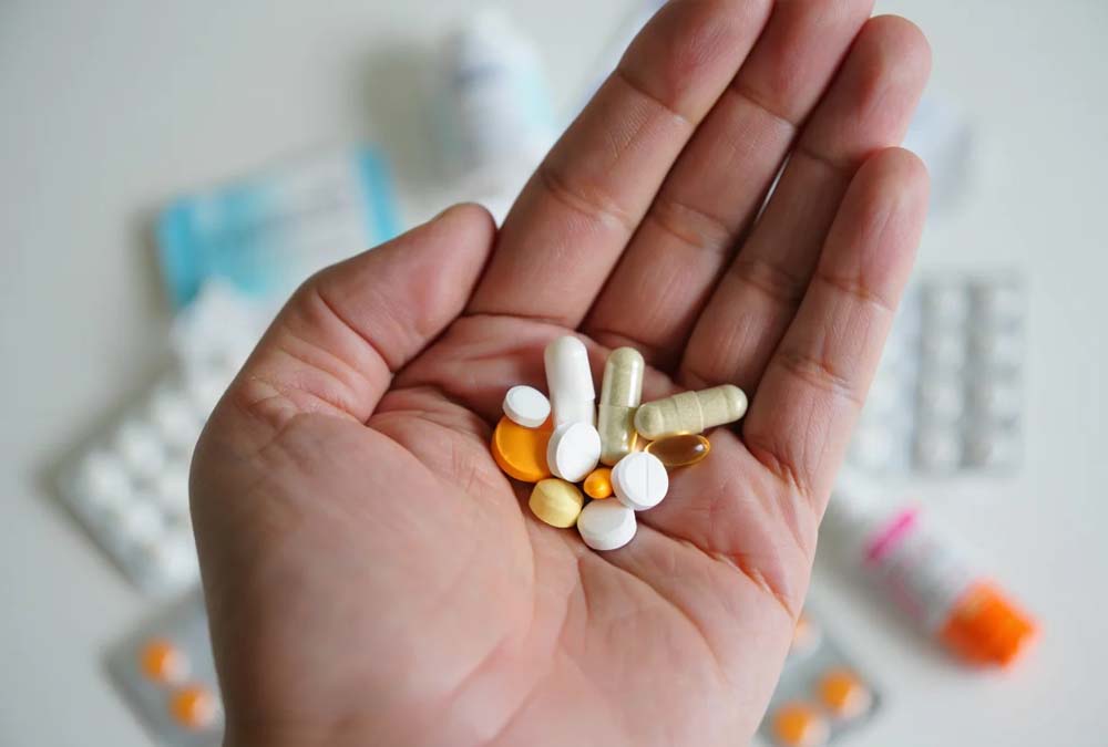 Таблетки на ладони